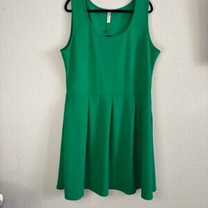 NWT 24seven Comfort Apparel Women's Sleeveless Knee Pleated‎ Pocket Dress